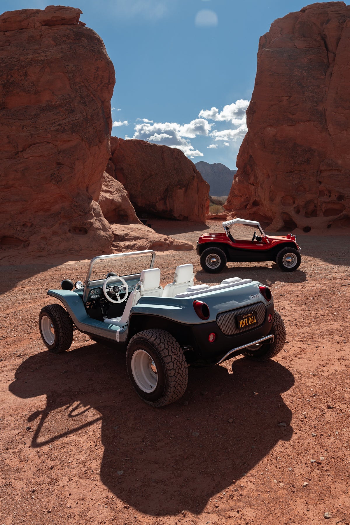 Meyers Manx Resorter NEV in the red rocks