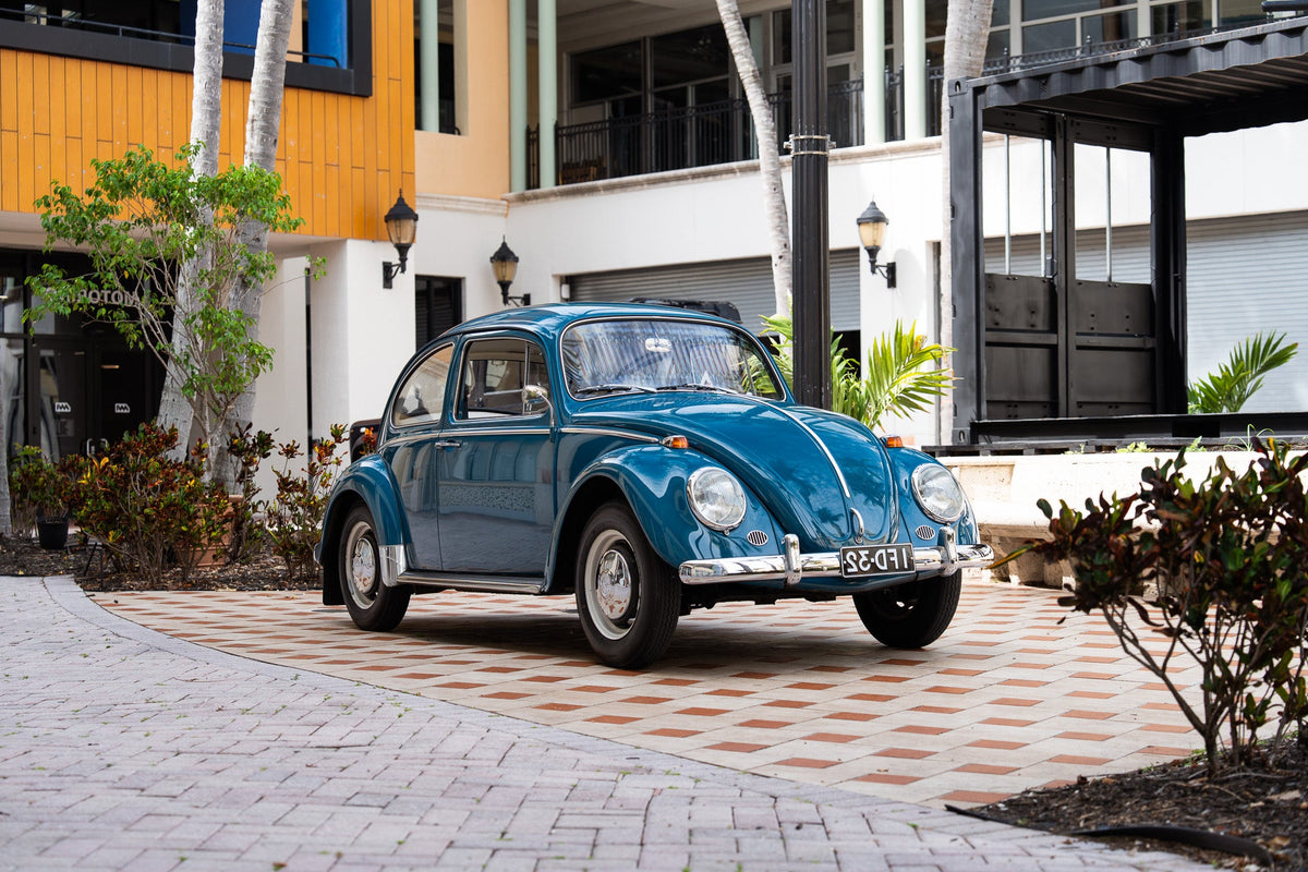 1966 Volkswagen Beetle 1300 in blue, photo 1