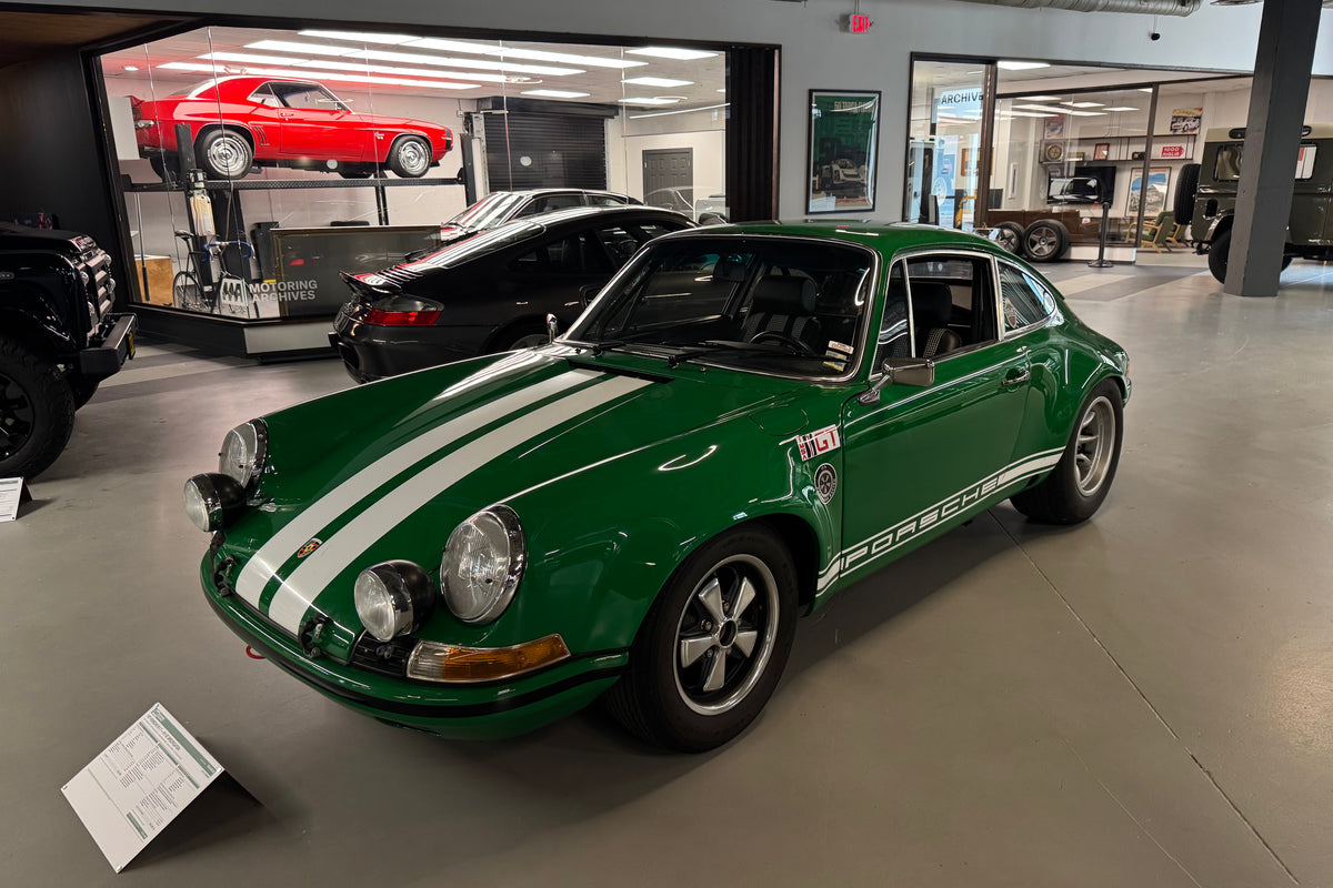 1971 Porsche 911 T in 911 ST specification, Conda Green, photo 1
