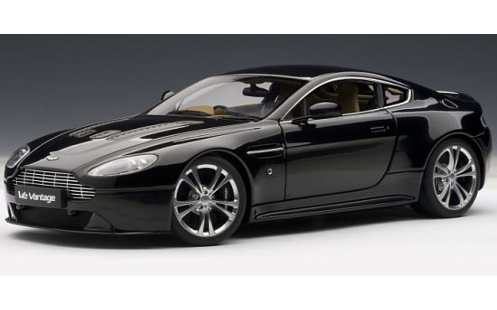 Aston Martin Vantage