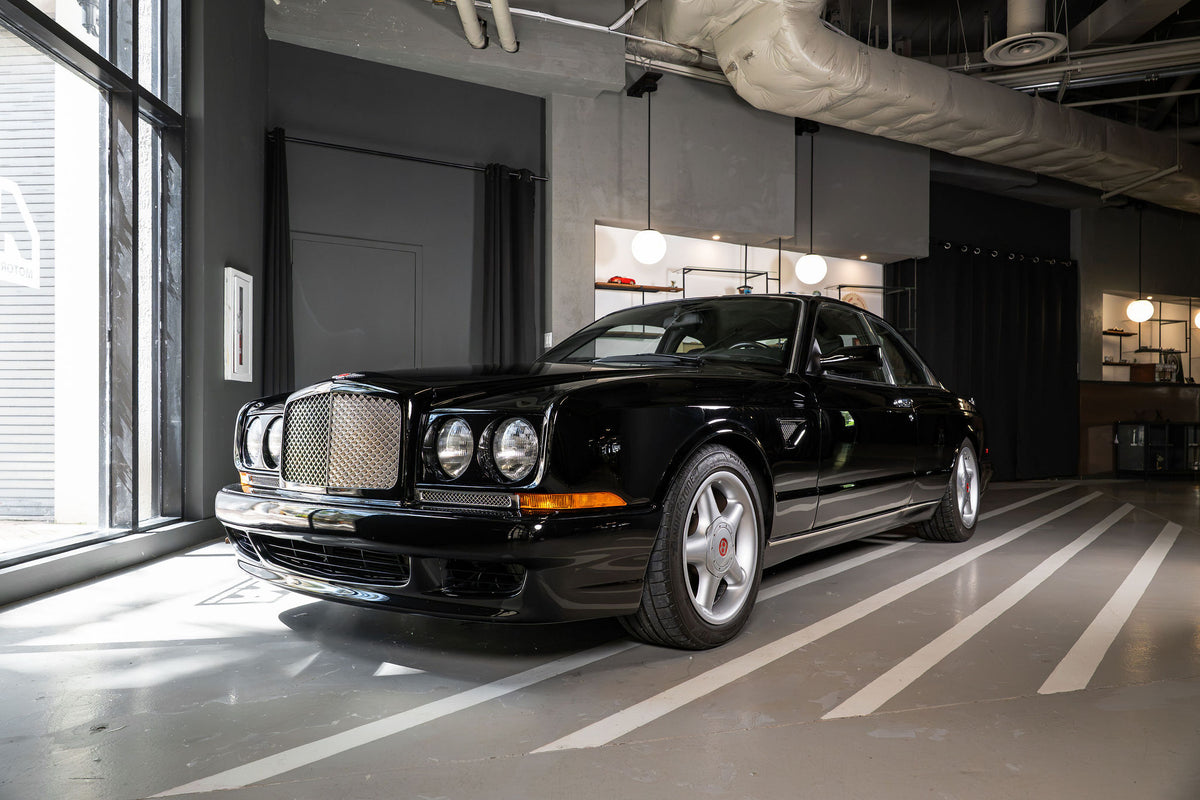 1998 Bentley Continental R in black, photo 1